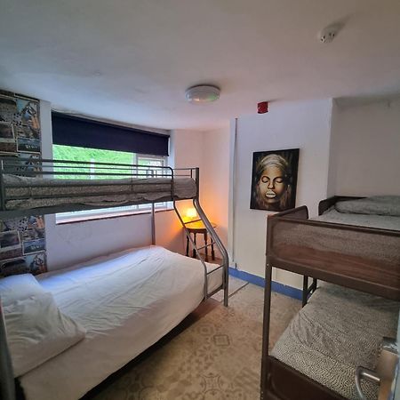 First And Last Youth Hostel Дувр Екстер'єр фото