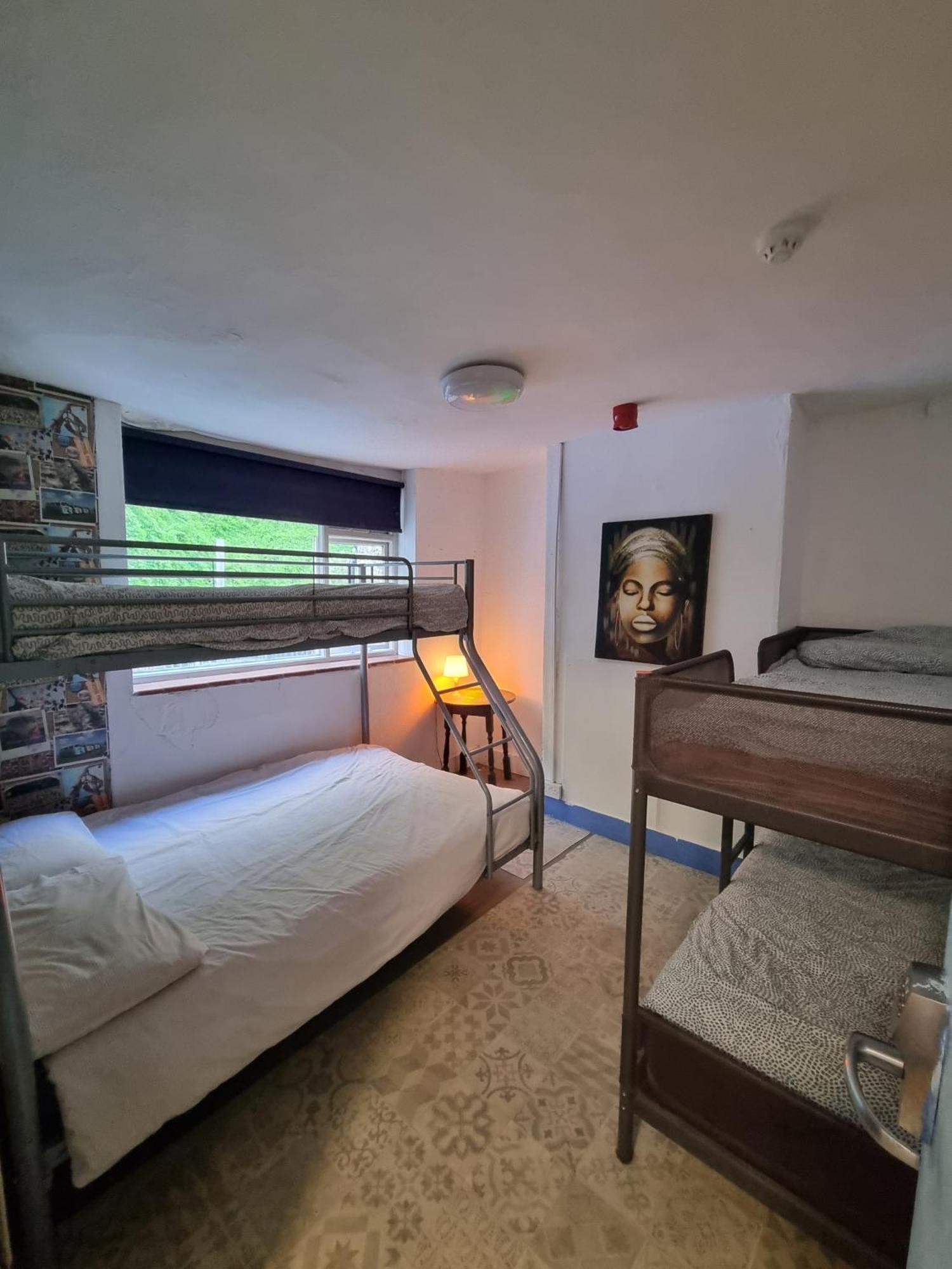 First And Last Youth Hostel Дувр Екстер'єр фото